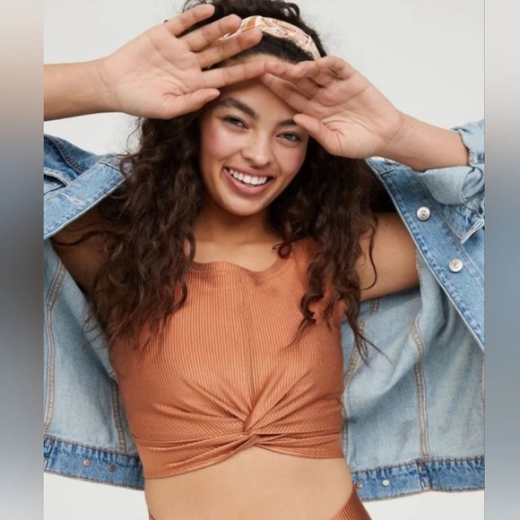 aerie Tops - Offline by Aerie | copper metallic ribbed crop tank top size XLarge